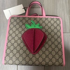 Gucci Strawberry Bag GG Supreme Monogram 3D Strawberry Children Tote
